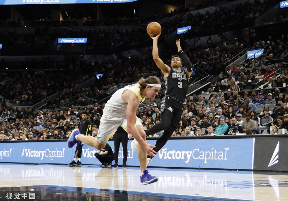 以及球迷的 以及球迷的